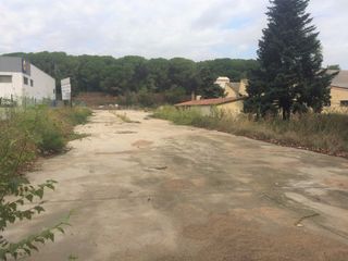 Solar industrial  Plaça sector cementeri. Terreno industrial de 13.287 m2
