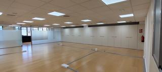 Lloguer Oficina  Carrer d'aribau. Oficina reformada de 279m2 en aribau