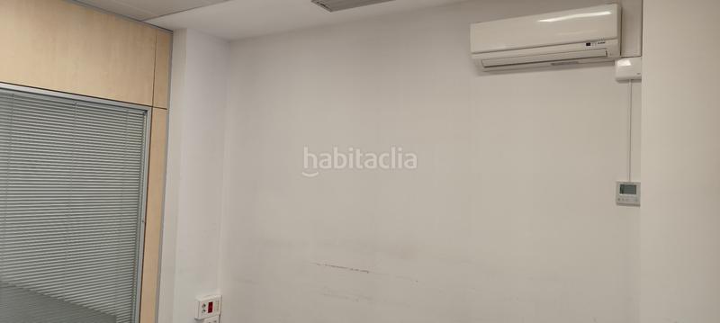 Foto b86357d5-685e-4979-9ef7-c45df674efc4. Alquiler oficina  de 313m2 em alquiler en esplugues en Esplugues de Llobregat