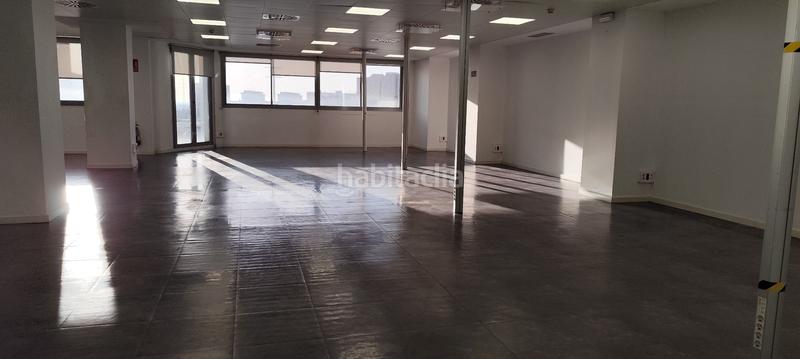 Foto 1eb5252a-9e64-4e0b-b9e0-633fb88faf8e. Lloguer oficina a El Gall Esplugues de Llobregat