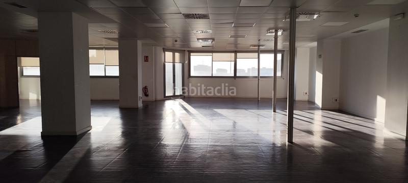 Foto aea0a7ed-770f-47bb-b158-7371b6e71949. Lloguer oficina a El Gall Esplugues de Llobregat