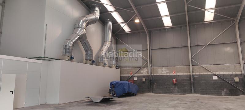 Foto 13d49204-fd7e-4d1b-a848-eda13a2042d1. Alquiler nave industrial nave en alquiler en port ginesta en Castelldefels