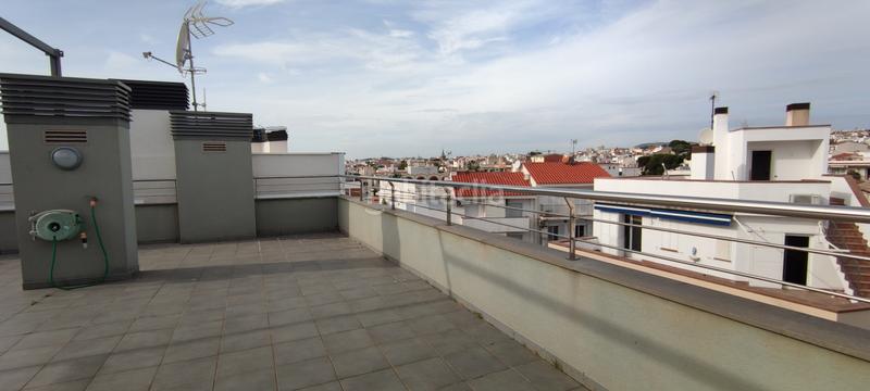 Foto 3ae91381-8b13-43d2-8d52-a16fb8b18cda. Ático atico con encanto + 2 terrazas + solarium + parking + trastero en Sitges