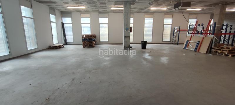 Foto 519c7c52-0411-4248-a895-bde59972950c. Bâtiment à usage industriel avec chauffage dans Granvia LH Hospitalet de Llobregat (L´)