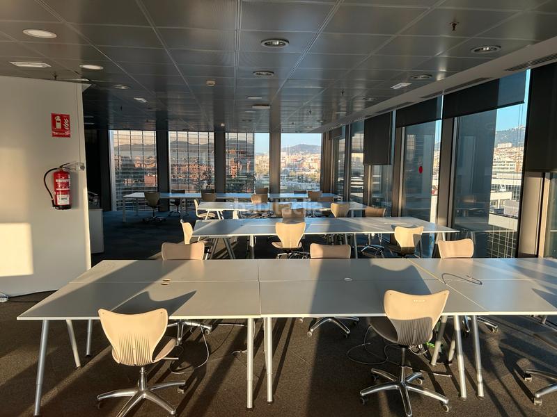 Foto 0b6fbb26-bd89-4eb3-bf1f-17e64b968c8e. Rent office space in El Parc i la Llacuna del Poblenou Barcelona