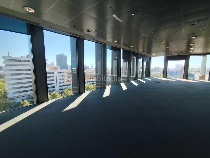 Foto 410087b1-25f9-4a19-b5d0-ed03d07f4f80. Rent office space in El Parc i la Llacuna del Poblenou Barcelona