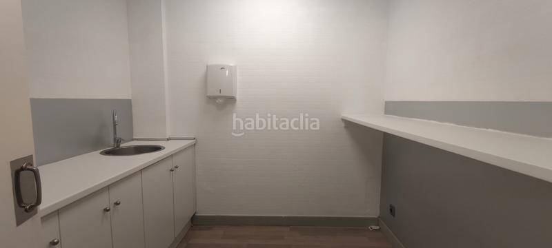 Foto cb33092d-931a-459f-8056-e73ac7d0e833. Location bureau dans L´Antiga Esquerra de l´Eixample Barcelona