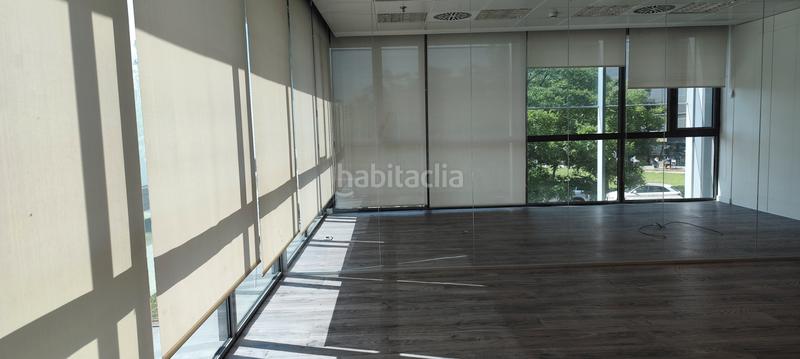 Foto 17127714-c72a-45a4-b94b-91c3118972a1. Affitto ufficio con parcheggio in Santa Eulàlia Hospitalet de Llobregat (L´)