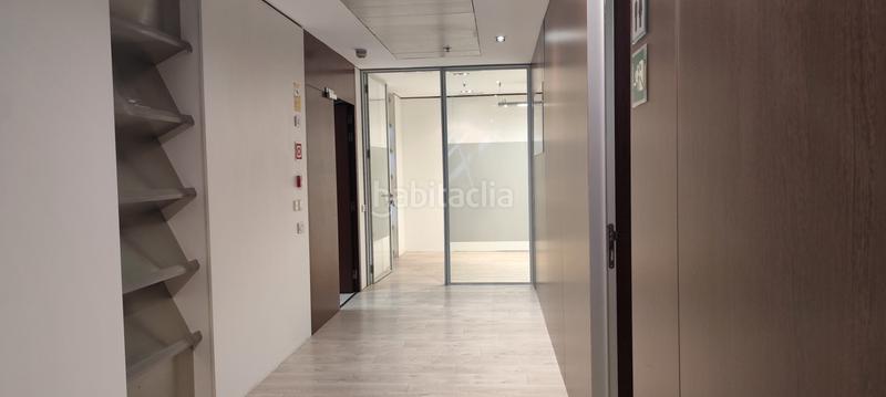 Foto 74e091c5-c845-4b3a-b051-210c57b1abee. Location bureau avec parking dans Santa Eulàlia Hospitalet de Llobregat (L´)