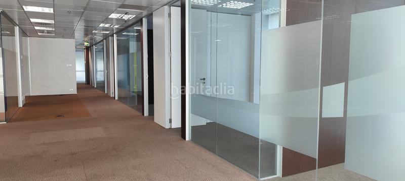 Foto 4e22642a-ecc4-4bee-806f-be33f443b732. Miete büro mit parking in Santa Eulàlia Hospitalet de Llobregat (L´)