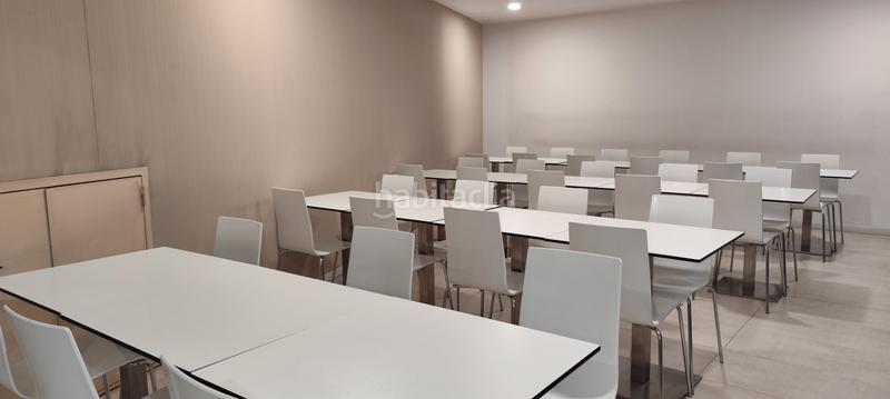 Foto b092c65b-68bf-45b9-9c47-03a3ed3a0282. Rent office space with parking in Santa Eulàlia Hospitalet de Llobregat (L´)