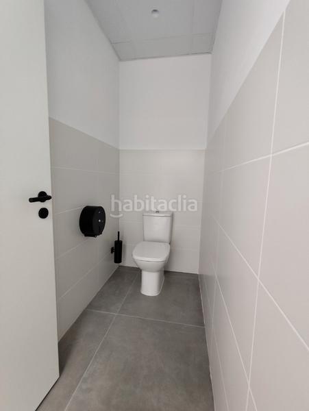 Foto 7585ed90-2bcd-4d56-a350-29f2fc3b38aa. Rent office space with heating parking in Roquetes-Can Magí Sant Cugat del Vallès