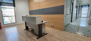 Lloguer Oficina  Passatge de montserrat isern. Oficina/nave  en alquiler de 410m2