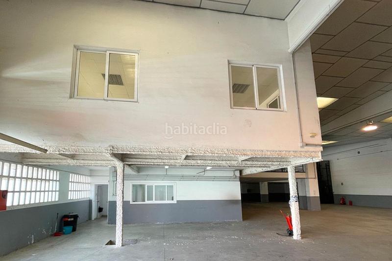 Foto 3d5f03f1-96e4-4212-b841-8dc8c09d447d. Alquiler nave industrial alquiler de nave industrial en almeda en Cornellà de Llobregat