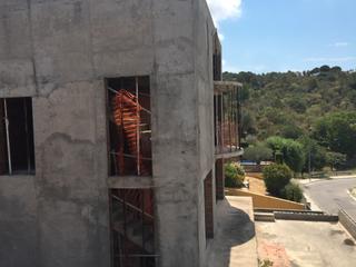 Terreno residencial en Camí de can biosca 30. Se vende terreno con proyecto y licencia aprobada en sant just d