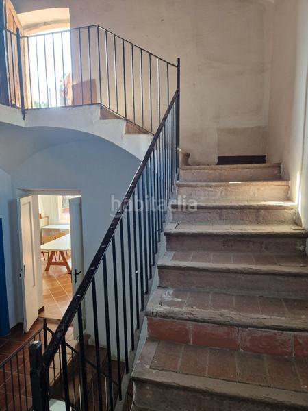 Foto 1eb21df9-ffcb-41dc-bb9e-27797c4a9ce7. Casa amb aparcament a Eixample Sant Joan Despí