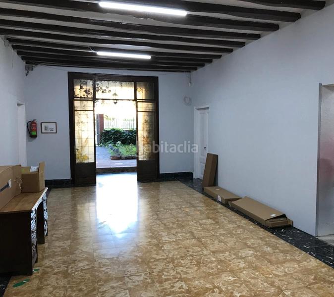 Foto 7c0ceb66-8b8c-4ea4-b751-c3d5c82c828d. Casa amb aparcament a Eixample Sant Joan Despí