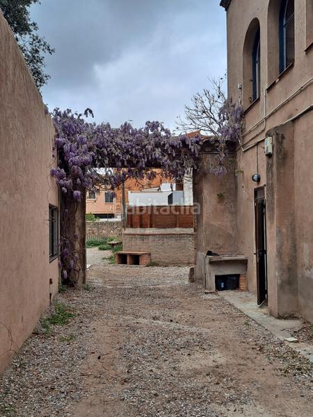 Foto 96f9e5b4-81a2-430d-b6a7-9995baaf2c71. Casa amb aparcament a Eixample Sant Joan Despí