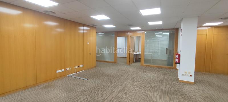 Foto a0170722-b784-4ffd-ba59-d58d19d8eed6. Miete büro in carrer del comte d'urgell 240 in L´Antiga Esquerra de l´Eixample Barcelona