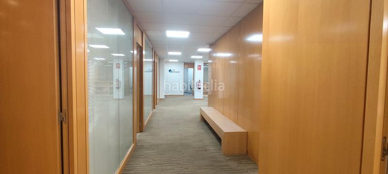 Foto c098d48d-e816-4c38-a447-a7a27756894d. Miete büro in carrer del comte d'urgell 240 in L´Antiga Esquerra de l´Eixample Barcelona