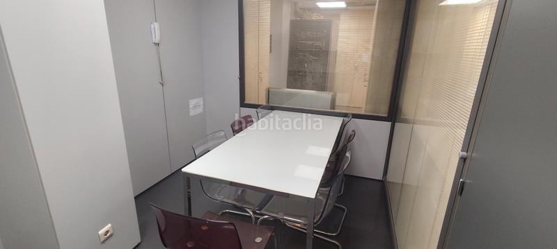 Foto d5daf08d-1d96-4044-94f5-7844dc2ba410. Miete büro in carrer del comte d'urgell 240 in L´Antiga Esquerra de l´Eixample Barcelona