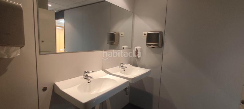 Foto a8ee17e7-c076-43b0-ba57-249c16371d5c. Rent office space in carrer del comte d'urgell 240 in Barcelona