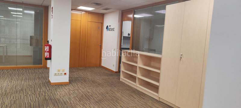 Foto c6fa1e8b-14e2-4640-8222-382405532640. Rent office space in carrer del comte d'urgell 240 in Barcelona