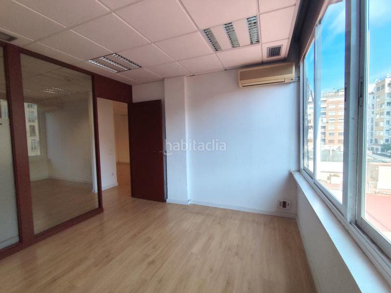 Foto b8c939fa-11b5-419d-bd0a-b2a7024e1b1e. Location bureau dans Sant Gervasi - Galvany Barcelona