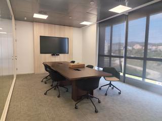 Lloguer Oficina  Avinguda de barcelona. Espectacular oficina en alquiler de 600m2 reformada