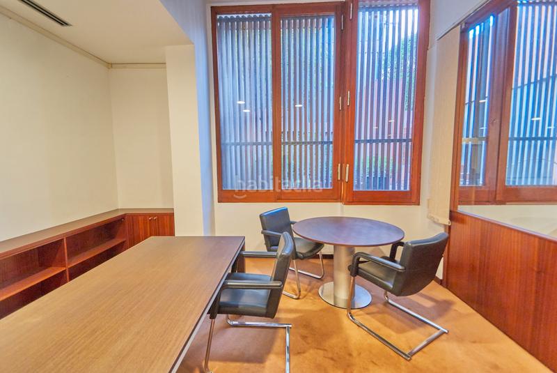 Foto 136c7474-c6ae-45b9-8515-6baa2a07c78a. Oficina se vende local/oficina en calle freixa en Barcelona