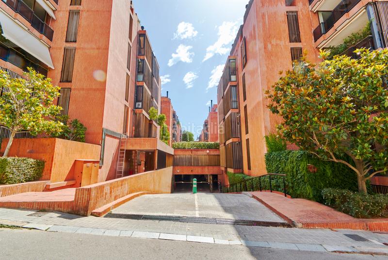 Foto 4d86e17a-0aff-45aa-8004-23a9b9ae7350. Oficina se vende local/oficina en calle freixa en Barcelona