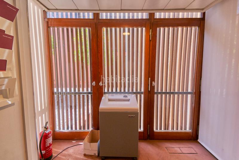 Foto 95ae8ad9-b02c-4b81-bb72-f007f3fed708. Oficina se vende local/oficina en calle freixa en Barcelona