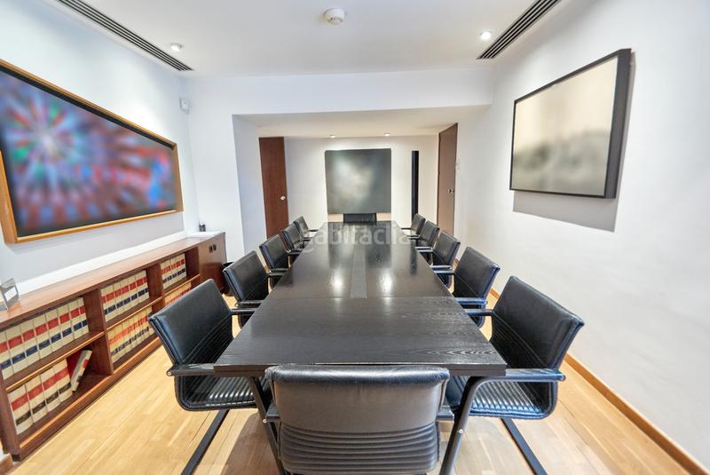 Foto cd4ff3c2-a27d-4b7d-ba22-c8ef1604ed20. Oficina se vende local/oficina en calle freixa en Barcelona