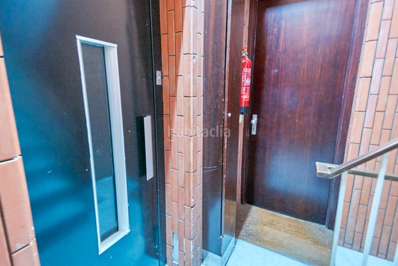 Foto e9cad886-9d2e-4ab9-ba9c-6c5f20254231. Oficina se vende local/oficina en calle freixa en Barcelona