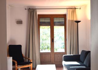 Lloguer Apartament  Carrer de la reina cristina. Alquiler de piso en calle de la reina cristina