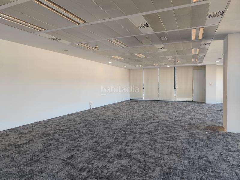 Foto 7bfe975f-7a2c-47a9-ba2d-a1f30e8a8f06. Location bureau dans carrer de pujades 350 dans Diagonal Mar i el Front Marítim del Poblenou Barcelona