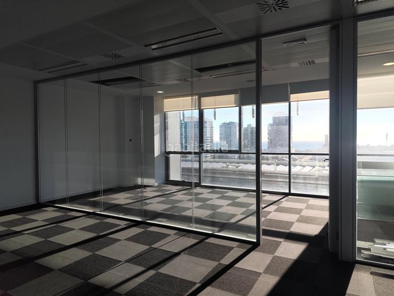 Foto 77512989-2283-4f35-a4a7-5f859b185315. Lloguer oficina a carrer de pujades 350 a Diagonal Mar i el Front Marítim del Poblenou Barcelona