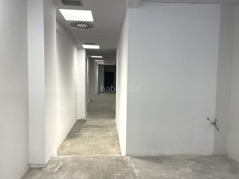 Foto b003ac1c-cfbe-4a2e-9968-a408b6b8c012. Local comercial a Centre Castelldefels