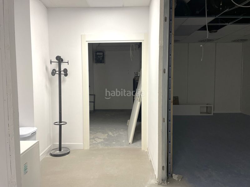 Foto b75f7e47-8c2d-4191-8875-595def4e71f2. Local comercial a Centre Castelldefels