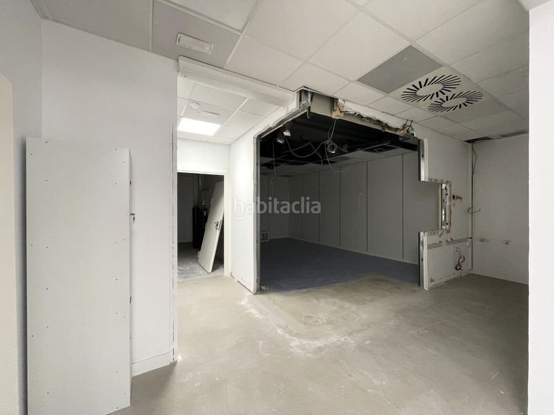 Foto ca6024ec-f677-488c-863c-f43a760a2679. Local comercial a Centre Castelldefels