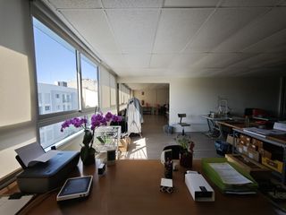 Lloguer Oficina  Avinguda de cerdanyola. Oficina en alquiler en av cerdanyola