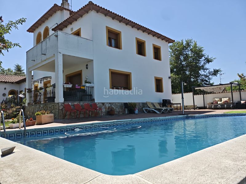 Foto ab69ee13-fef6-427e-bcaf-2049b4b1e0e9. Xalet amb calefacció aparcament piscina a Sevilla la Nueva