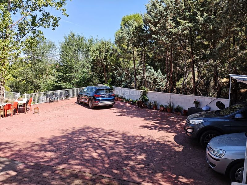 Foto d2a4b2d0-204e-4b7d-876b-b598b17ebb24. Xalet amb calefacció aparcament piscina a Sevilla la Nueva