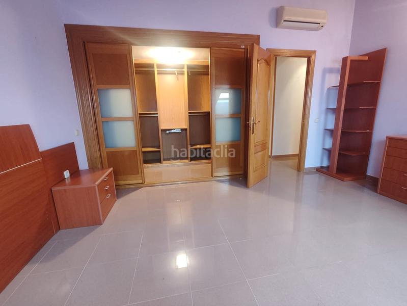 Foto 60fb9145-50c0-49ac-9601-9ab356be5de5. Dúplex a calle josé antonio 22 a Sevilla la Nueva