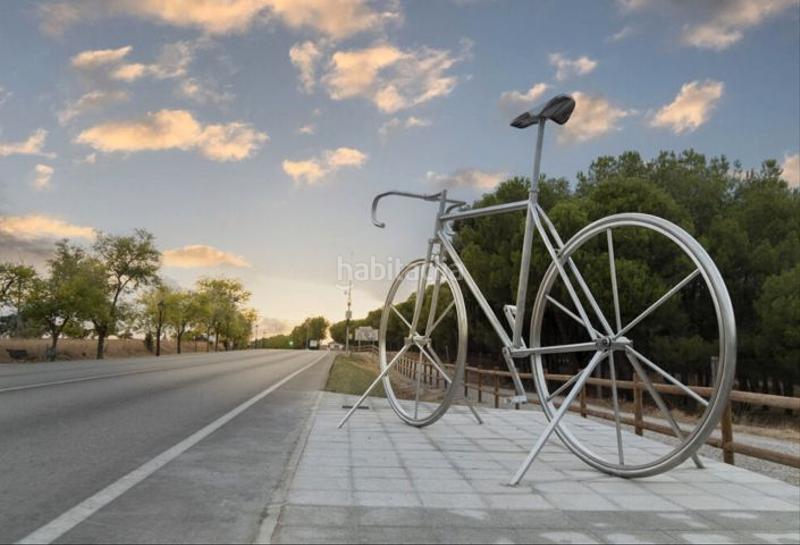 Foto afdc400a-bc90-43da-af9c-80f5fc5b4409. Dúplex a calle josé antonio 22 a Sevilla la Nueva