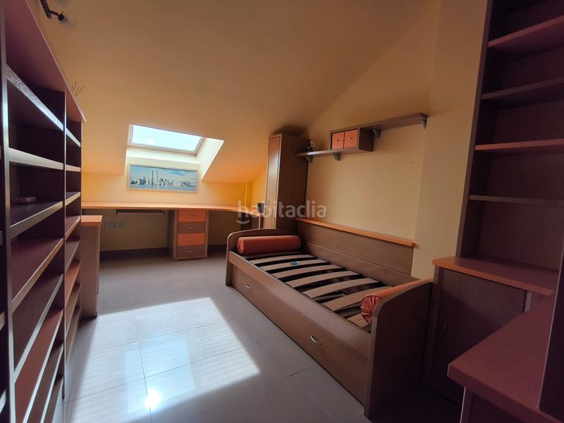 Foto c11008fe-2d6a-41e5-ae39-edb2c629d78c. Dúplex a calle josé antonio 22 a Sevilla la Nueva