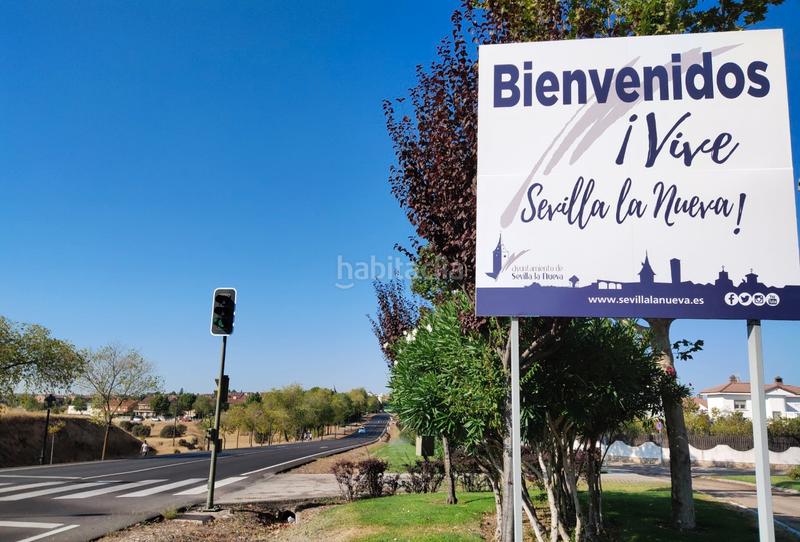 Foto c20b41ad-11bb-48b1-959f-86fc97dcf9e6. Dúplex a calle josé antonio 22 a Sevilla la Nueva