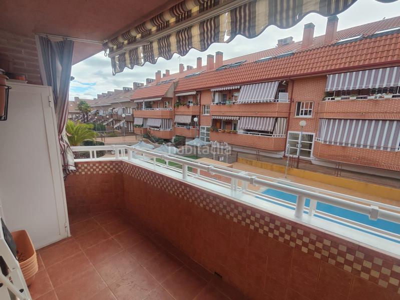 Foto d384f9a7-9306-467a-bc84-f06984e9f472. Dúplex a calle josé antonio 22 a Sevilla la Nueva