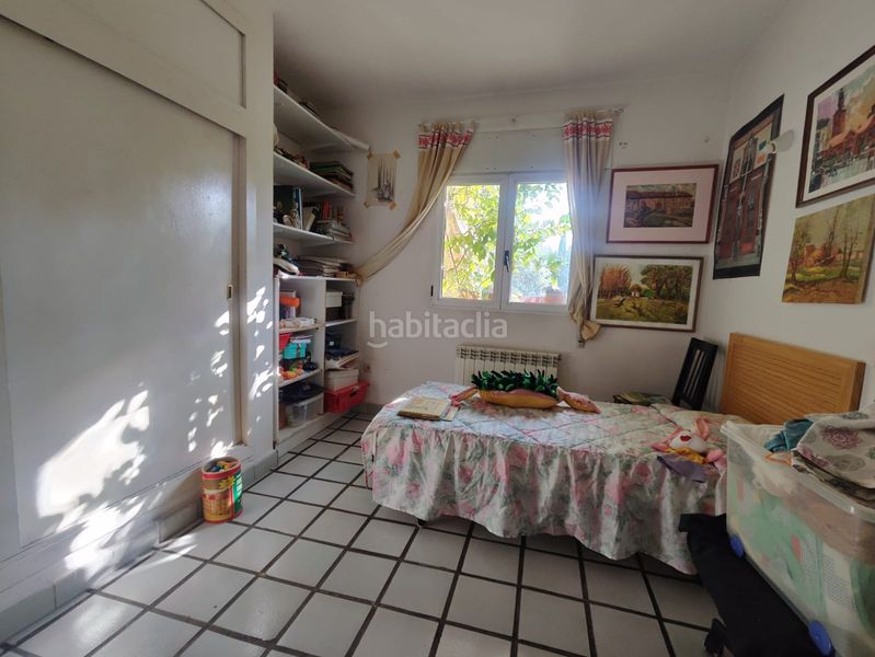Foto c0e7f94e-df95-48e4-8240-0e96c73005f6. Xalet amb xemeneia calefacció aparcament a Sevilla la Nueva