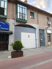 Parking voiture à Calle de la constitución 12. Alfa key west vende plaza de garaje de 11 m2, en el centro (cons
